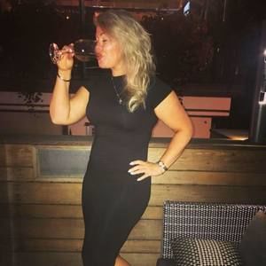 Meet your Posher, Jenny